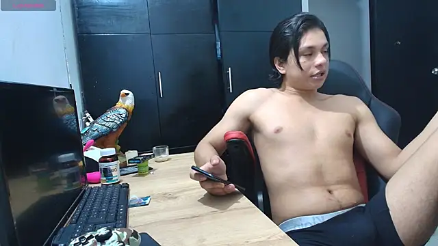 Snapshot of Haruto2001 chatting on January 2025 01:39:02 AM Haruto2001 online show from January 2025 01:39:02 AM