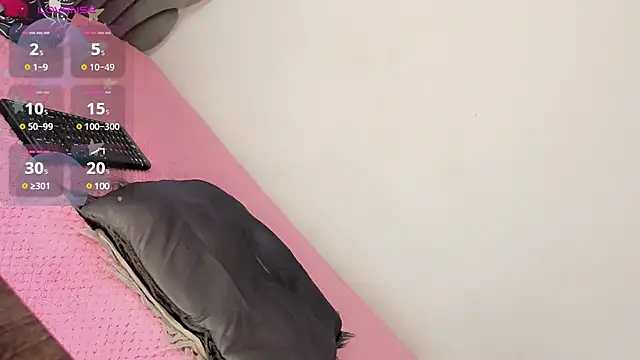 Snapshot of Danielysvalen chatting on February 2025 02:22:02 PM Danielysvalen online show from February 2025 02:22:02 PM