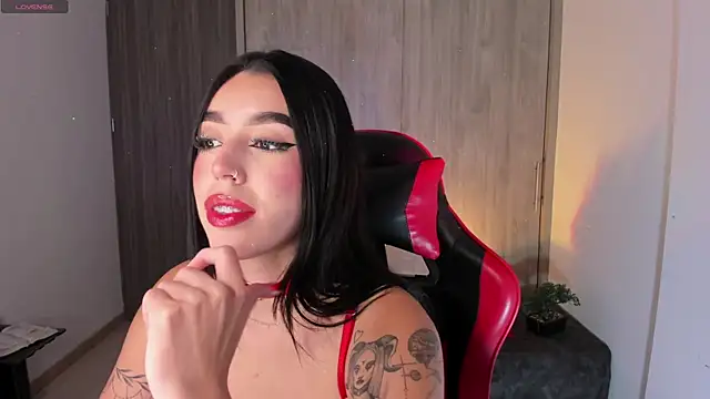 zoee jackson online show from February 2026 04:28:02 AM