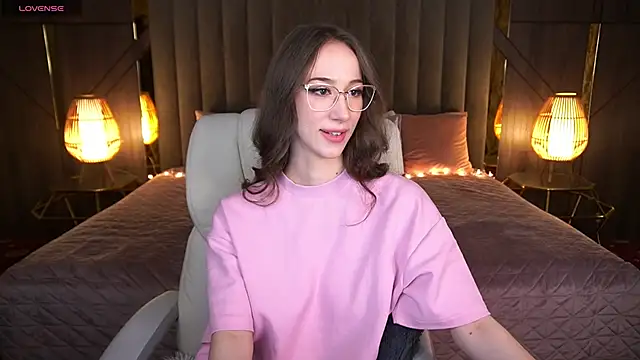 Snapshot of Evelyn_Rush chatting on March 2025 03:54:02 AM Evelyn Rush online show from March 2025 03:54:02 AM