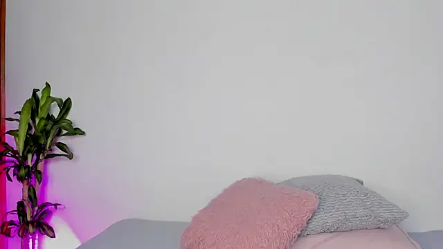 Snapshot of _NATAHSA_ chatting on January 2025 04:08:02 PM NATAHSA online show from January 2025 04:08:02 PM