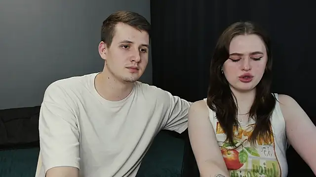 Pinku kitsune online show from March 2025 05:28:02 PM