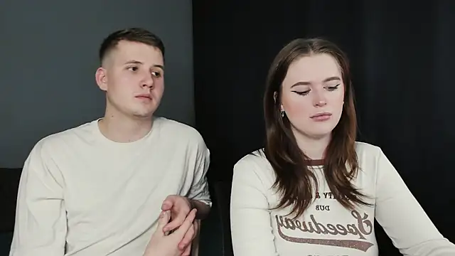 Pinku kitsune online show from March 2025 11:11:02 PM