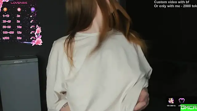 Snapshot of Pinku_kitsune chatting on February 2026 05:50:01 AM Pinku kitsune online show from February 2026 05:50:01 AM