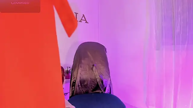 Lia johnsonn online show from January 2026 11:26:01 AM