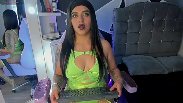 alyssa magiic online show from May 2026 06:02:02 PM