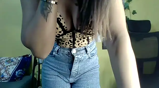 Snapshot of Nicole-wallace chatting on January 2025 02:28:02 PM Nicole-wallace online show from January 2025 02:28:02 PM