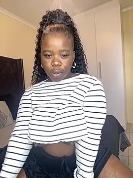 DarkBerry87 online show from November 2025 04:02:02 AM