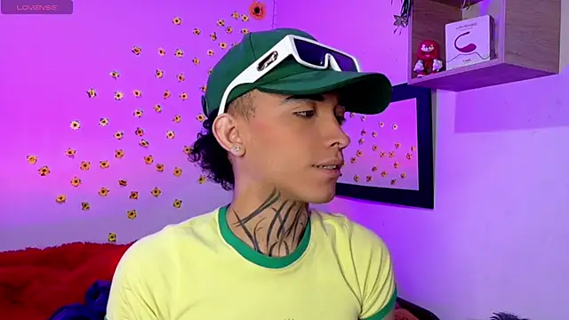 Micaela Rangel online show from March 2026 04:53:02 AM