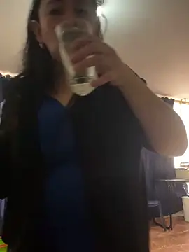 Freya Artemisa online show from November 2025 07:02:02 PM