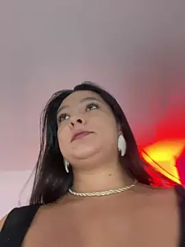 Snapshot of cristina1800 chatting on July 2026 04:15:02 AM cristina1800 online show from July 2026 04:15:02 AM