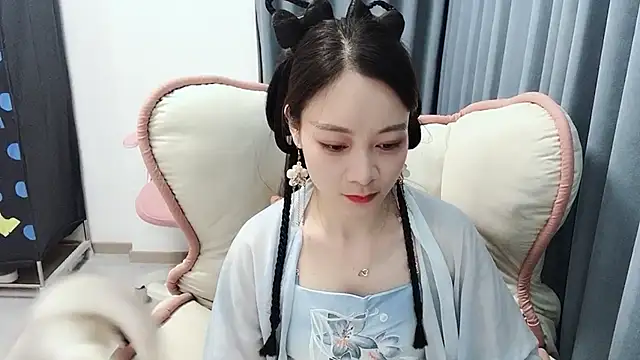 amy-jini online show from September 2025 12:53:01 PM