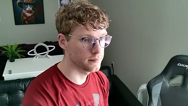 Snapshot of BlueEyedTallGuy94 chatting on March 2026 09:07:01 PM BlueEyedTallGuy94 online show from March 2026 09:07:01 PM