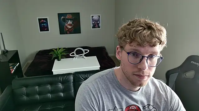 Snapshot of BlueEyedTallGuy94 chatting on March 2026 10:59:01 PM BlueEyedTallGuy94 online show from March 2026 10:59:01 PM