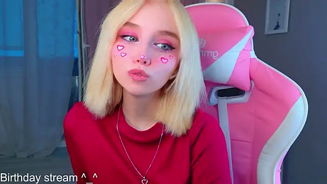 b4by LoL1 online show from March 2026 02:06:02 PM