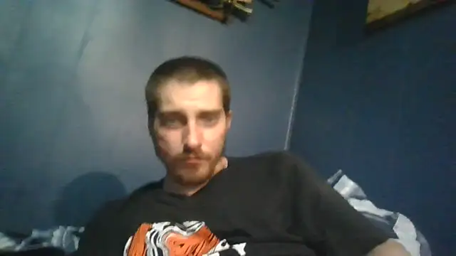Snapshot of SickHandbell chatting on May 2026 09:03:02 AM SickHandbell online show from May 2026 09:03:02 AM