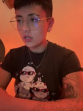 Ashley Chriss online show from December 2024 06:44:01 AM