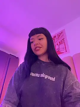 Ashley Chriss online show from December 2025 01:12:02 AM