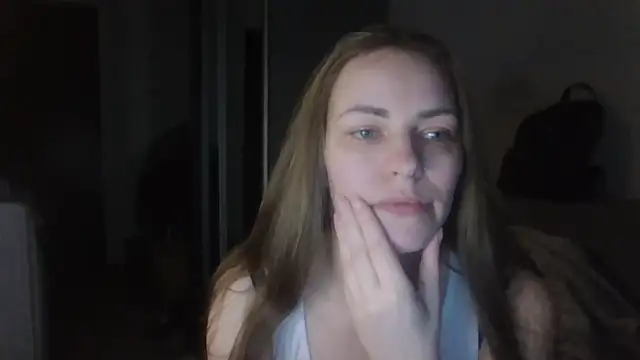 Snapshot of AnnaDiamond1 chatting on April 2026 09:45:02 PM AnnaDiamond1 online show from April 2026 09:45:02 PM