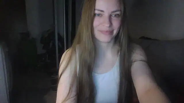 Snapshot of AnnaDiamond1 chatting on May 2026 09:20:02 PM AnnaDiamond1 online show from May 2026 09:20:02 PM