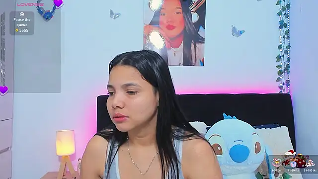 sara mendez2 online show from February 2026 05:17:02 PM