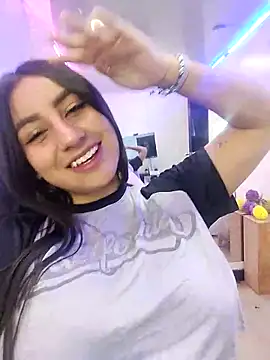 Snapshot of ailyn_miranda chatting on March 2025 01:21:02 AM ailyn miranda online show from March 2025 01:21:02 AM