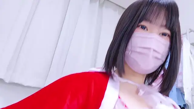 Im Yu-na online show from December 2024 01:50:01 PM