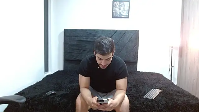 Snapshot of Ian_Daviz chatting on July 2026 02:45:01 PM Ian Daviz online show from July 2026 02:45:01 PM