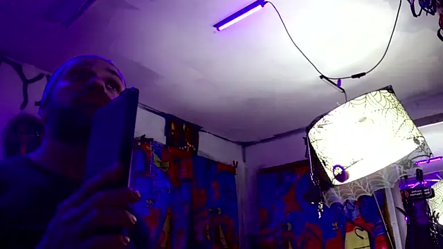 KRYZTALYNXXX online show from February 2025 09:01:01 AM