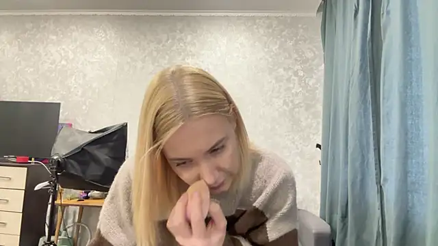 AnneBall online show from January 2025 11:15:01 AM