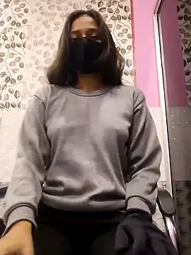 Snapshot of Kashish_18 chatting on January 2025 05:53:02 AM Kashish 18 online show from January 2025 05:53:02 AM