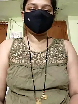 Snapshot of Kashish_18 chatting on May 2026 06:52:01 AM Kashish 18 online show from May 2026 06:52:01 AM