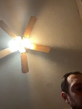 SmokingSloth online show from November 2025 02:55:02 AM