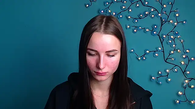 Eva Janee online show from October 2025 05:40:01 AM