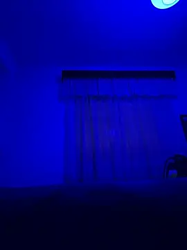 PutaNieves1983 online show from October 2025 12:11:01 AM