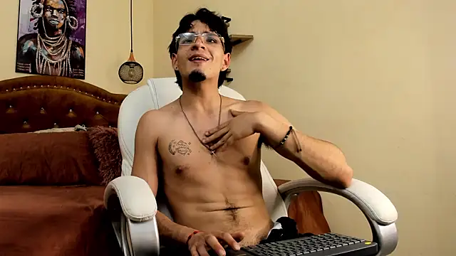 Stuart Bale online show from March 2025 02:37:02 AM