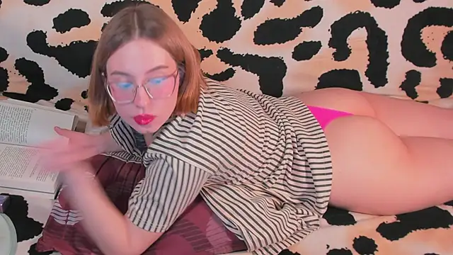 VeronikaKissuchi online show from December 2024 10:28:01 AM