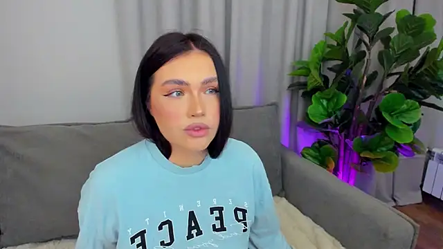 sexyangeloux online show from April 2026 09:59:02 PM