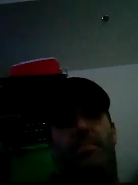 Snapshot of longthicknslick chatting on February 2025 03:45:02 PM longthicknslick online show from February 2025 03:45:02 PM