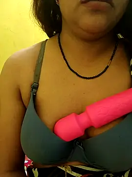 Sexyranibhabhi online show from February 2025 05:52:01 AM