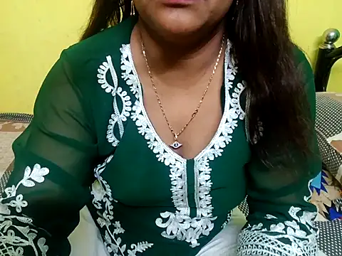 Sexyranibhabhi online show from October 2025 03:00:01 PM