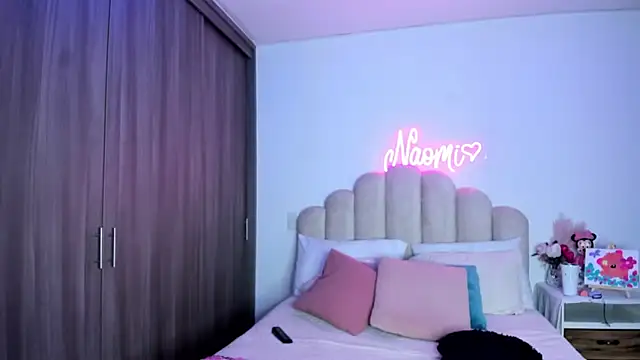 NaomiAsha online show from February 2026 11:21:02 PM