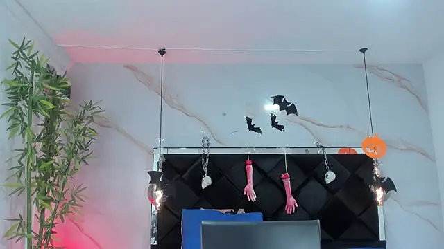 AngelaaCute  online show from October 2025 12:09:01 PM