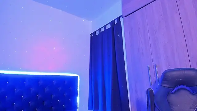 Snapshot of _diegsz_ chatting on March 2026 12:11:01 PM diegsz online show from March 2026 12:11:01 PM