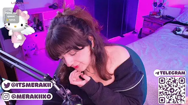 Snapshot of meraki_fraise chatting on May 2026 01:38:02 PM meraki fraise online show from May 2026 01:38:02 PM