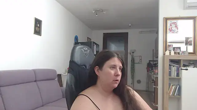 valerysexy online show from July 2026 09:50:01 PM