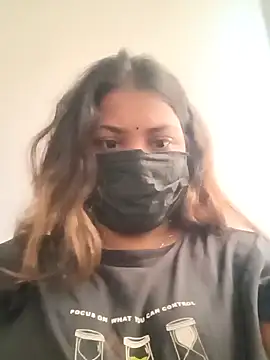 Snapshot of Hotmilfxox chatting on December 2024 02:53:02 AM Hotmilfxox online show from December 2024 02:53:02 AM