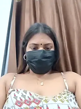 Snapshot of Hotmilfxox chatting on January 2025 01:12:01 PM Hotmilfxox online show from January 2025 01:12:01 PM