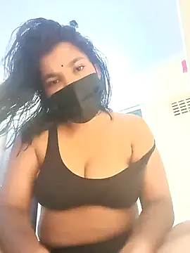 Snapshot of Hotmilfxox chatting on March 2025 08:23:02 AM Hotmilfxox online show from March 2025 08:23:02 AM