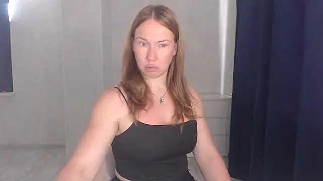 Snapshot of Magic_Mary_ass chatting on June 2026 06:14:01 AM Magic Mary ass online show from June 2026 06:14:01 AM